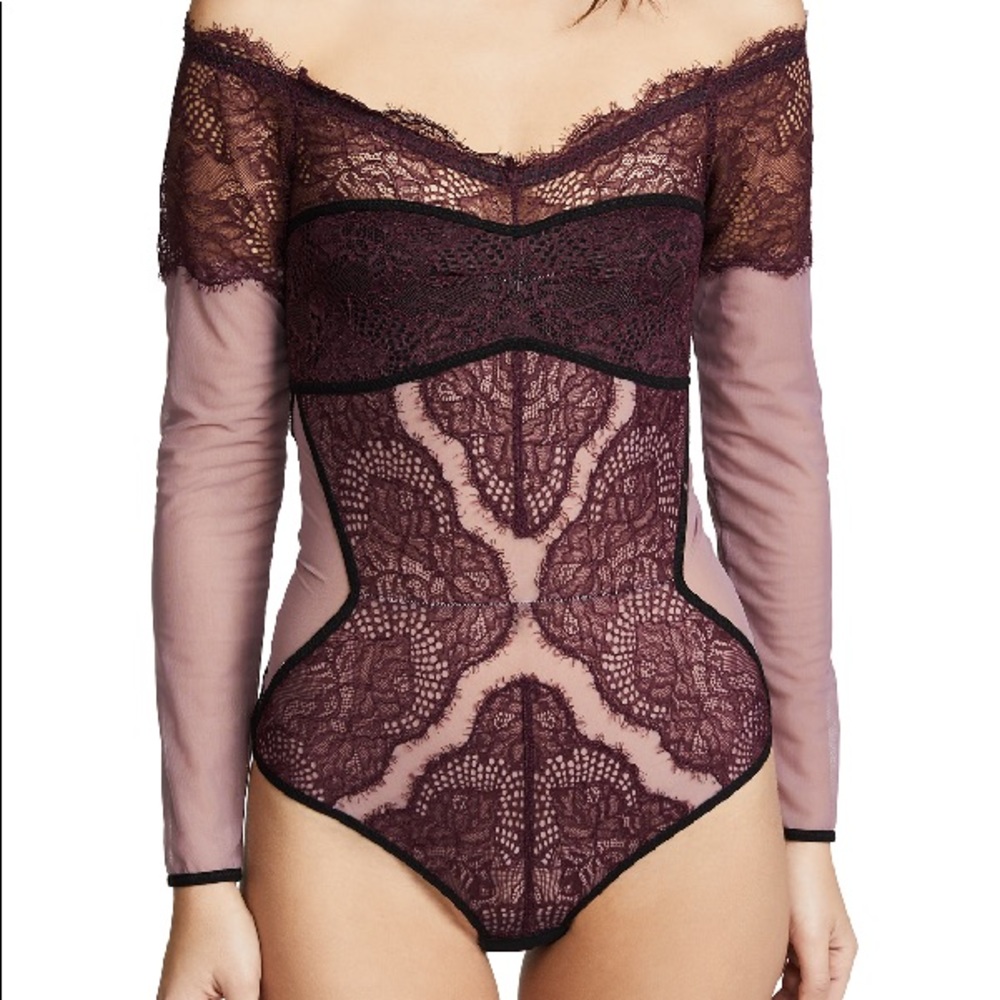 Thistle & Spire Morgan Off The Shoulder Bodysuit